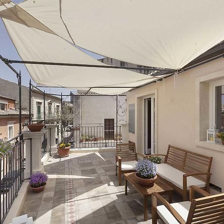 Casa Hybla Lägenhet Ragusa Rum bild