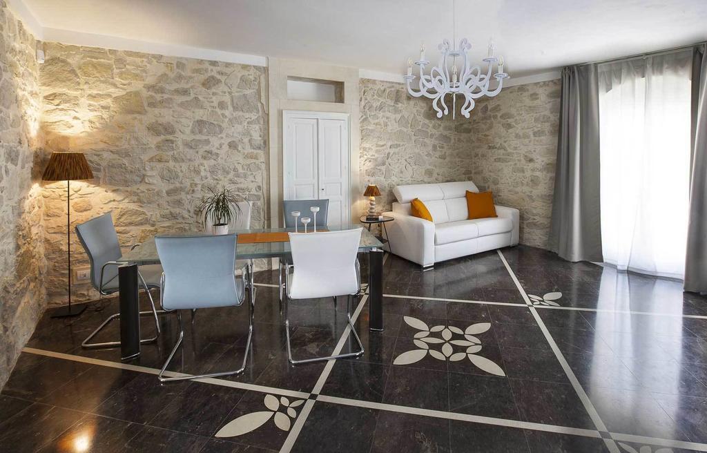 Casa Hybla Lägenhet Ragusa Rum bild